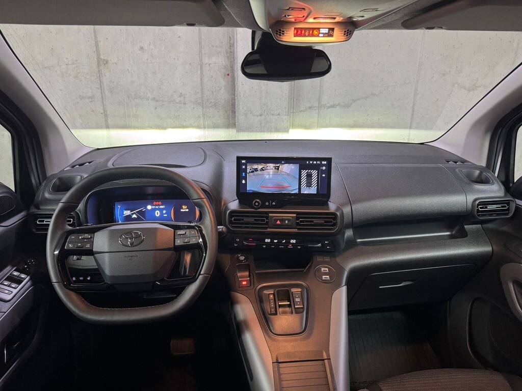 Toyota ProAce City Verso MPV 1,5 l 96 kw