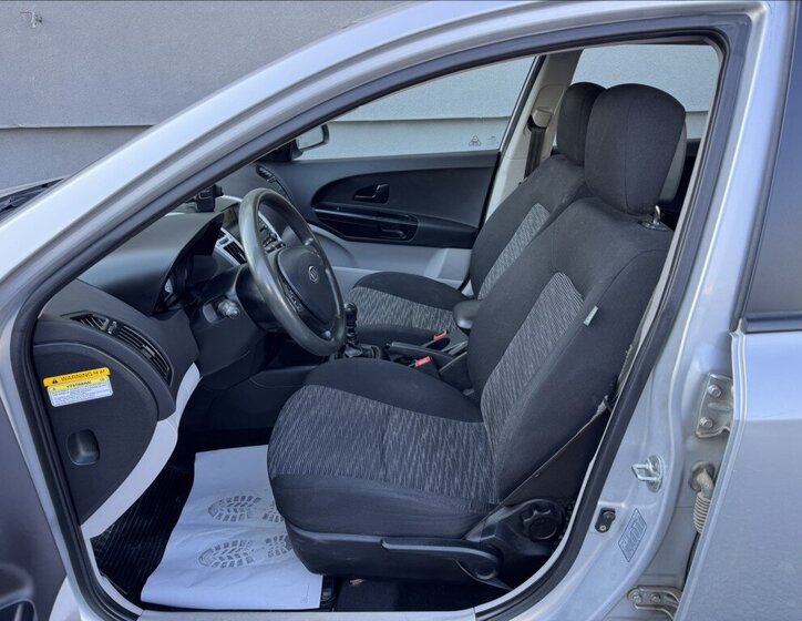 KIA Ceed Kombi 1,4 l 80 kw