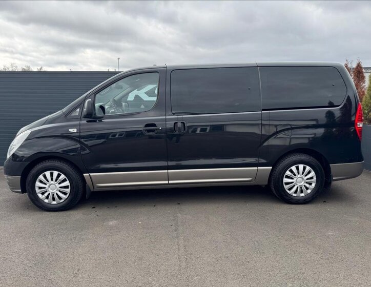 Hyundai H 1 Kombi 2,5 l 120 kw
