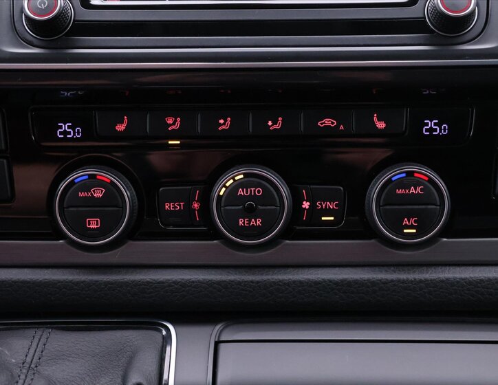 Volkswagen California 21