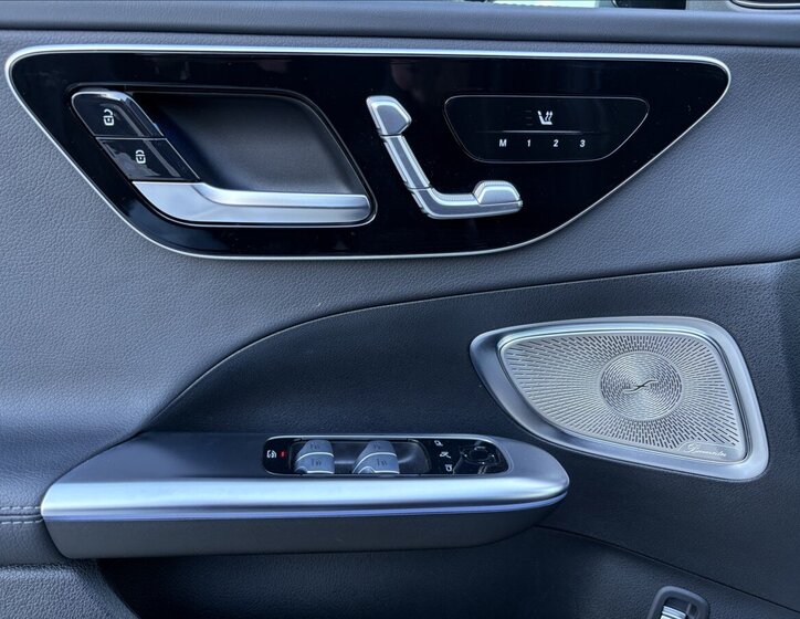 Mercedes-Benz Třídy C 25