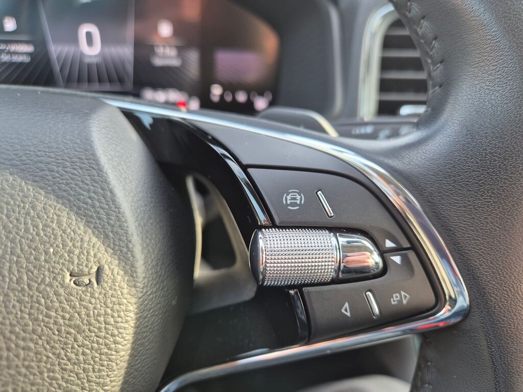 Škoda Karoq SUV 1,5 l 110 kw