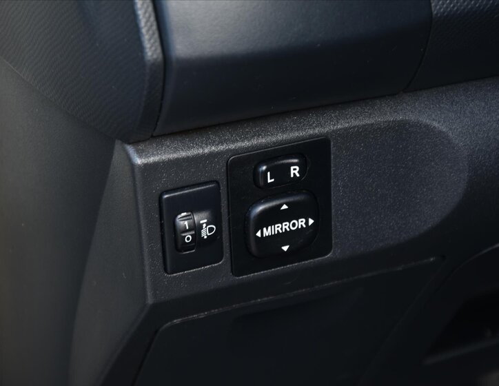 Toyota Yaris Hatchback 1,3 l 73 kw