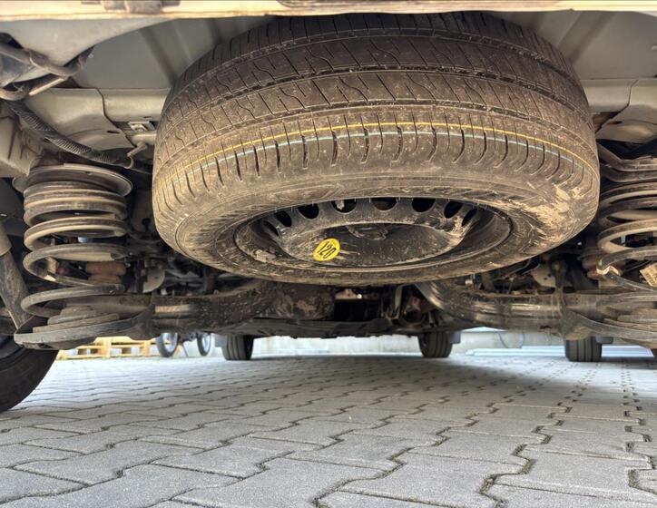 Ford Tourneo Custom 14