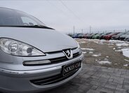 Peugeot 807 MPV 2,0 l 100 kw