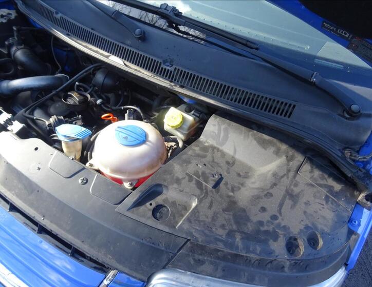 Volkswagen Caravelle 30