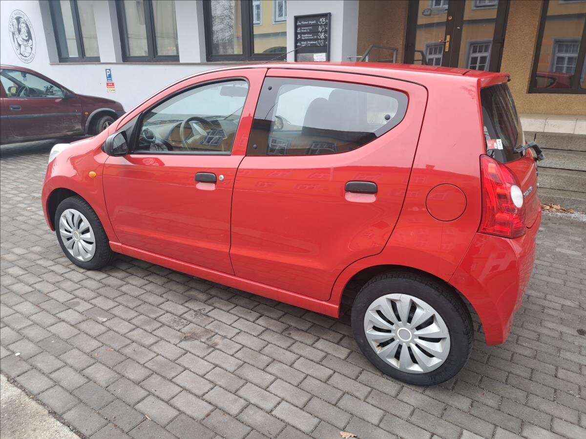 Suzuki Alto Hatchback 996,0 50 kw