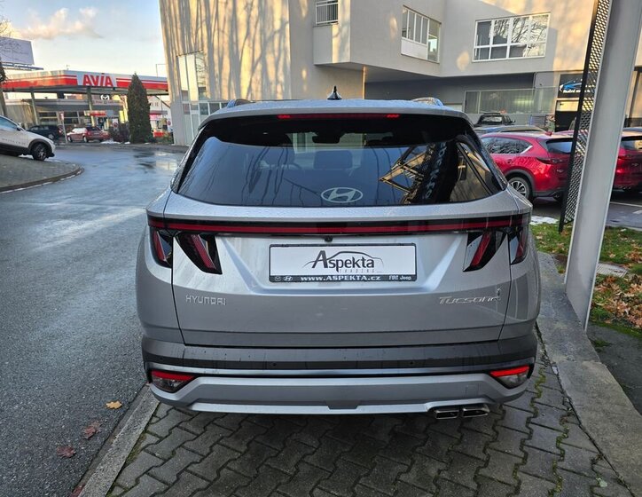 Hyundai Tucson SUV 1,6 l 117 kw