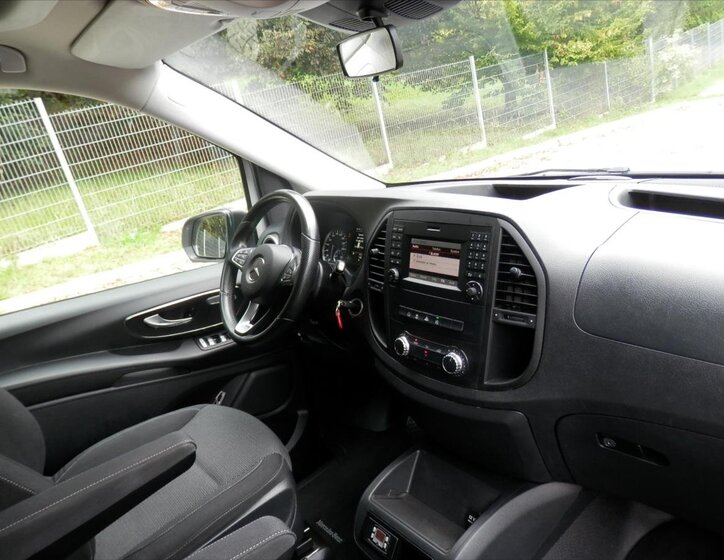 Mercedes-Benz Vito Kombi 2,1 l 140 kw