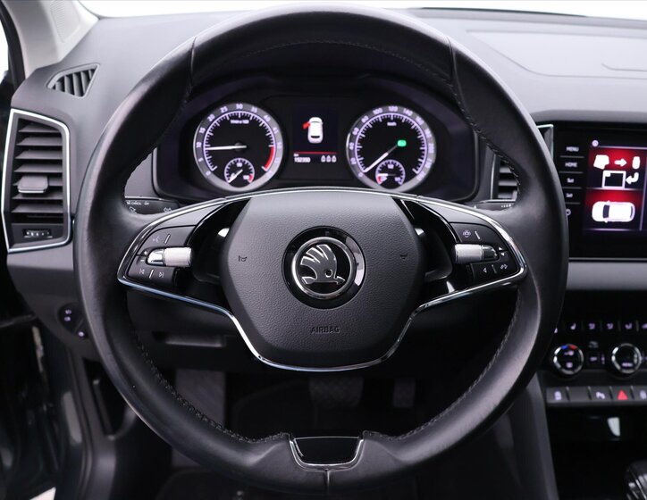 Škoda Karoq SUV / Terénní 2,0 l 85 kw