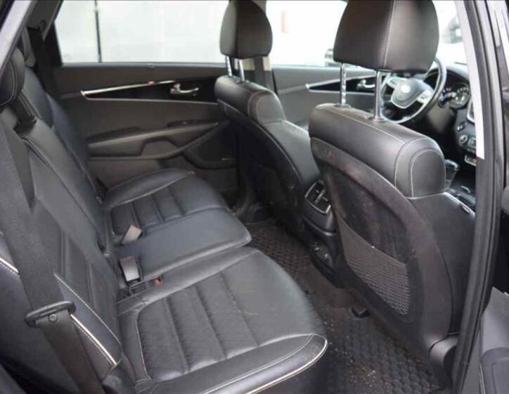 KIA Sorento 18