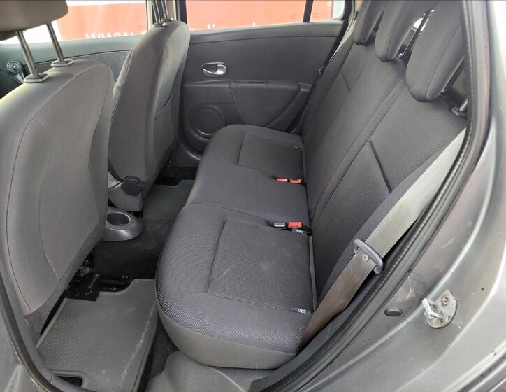 Renault Clio Kombi 1,1 l 74 kw