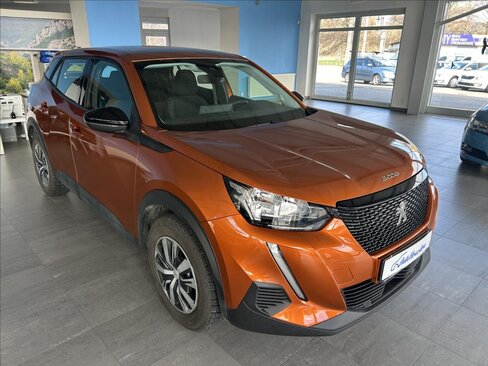 Peugeot 2008 SUV / Terénní 1,2 l 74 kw