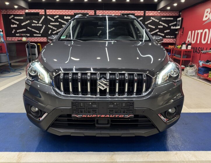 Suzuki SX4 S-Cross SUV 1,4 l 103 kw