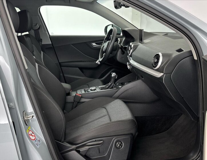 Audi Q2 SUV / Terénní 1,5 l 110 kw