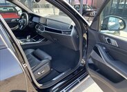 BMW X7 SUV / Terénní 3,0 l 195 kw