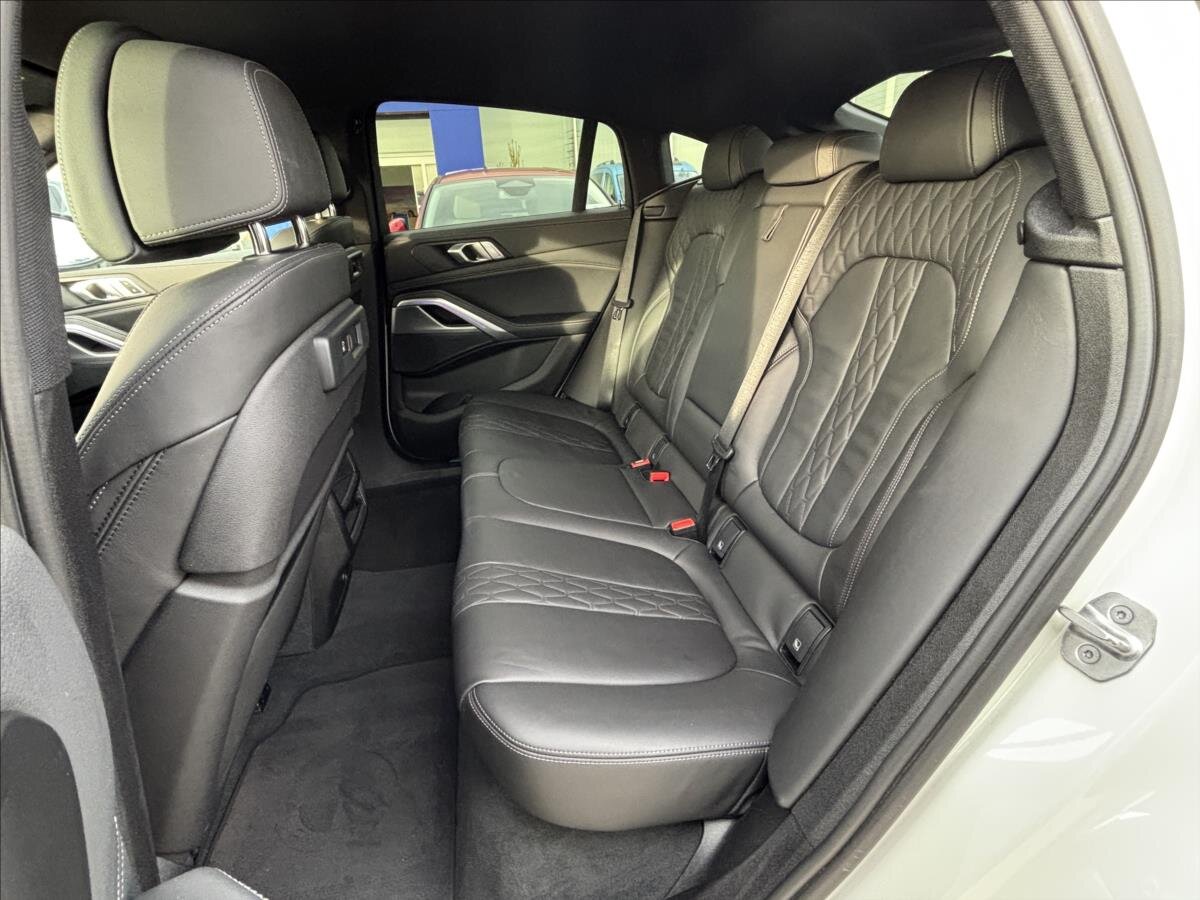 BMW X6 SUV 3,0 l 210 kw