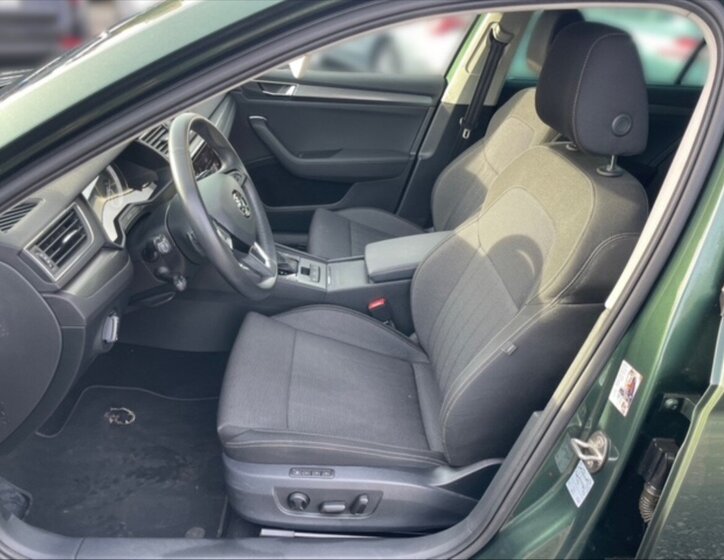 Škoda Superb Kombi 2,0 l 110 kw