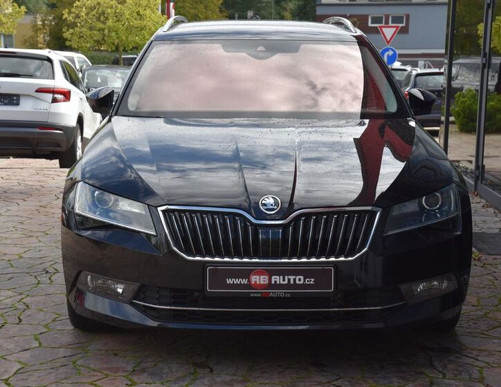 Škoda Superb 2