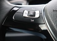 Volkswagen T-Roc CUV 1,6 l 85 kw