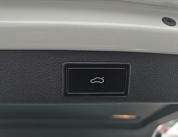 Škoda Superb Kombi 2,0 l 140 kw