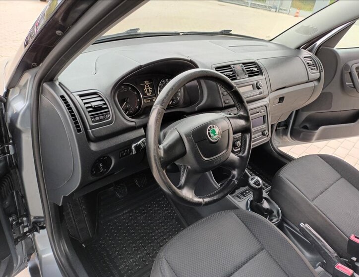 Škoda Roomster Kombi 1,2 l 63 kw