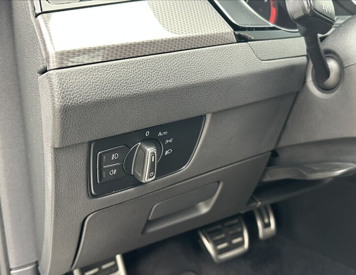 Volkswagen Passat Kombi 2,0 l 140 kw