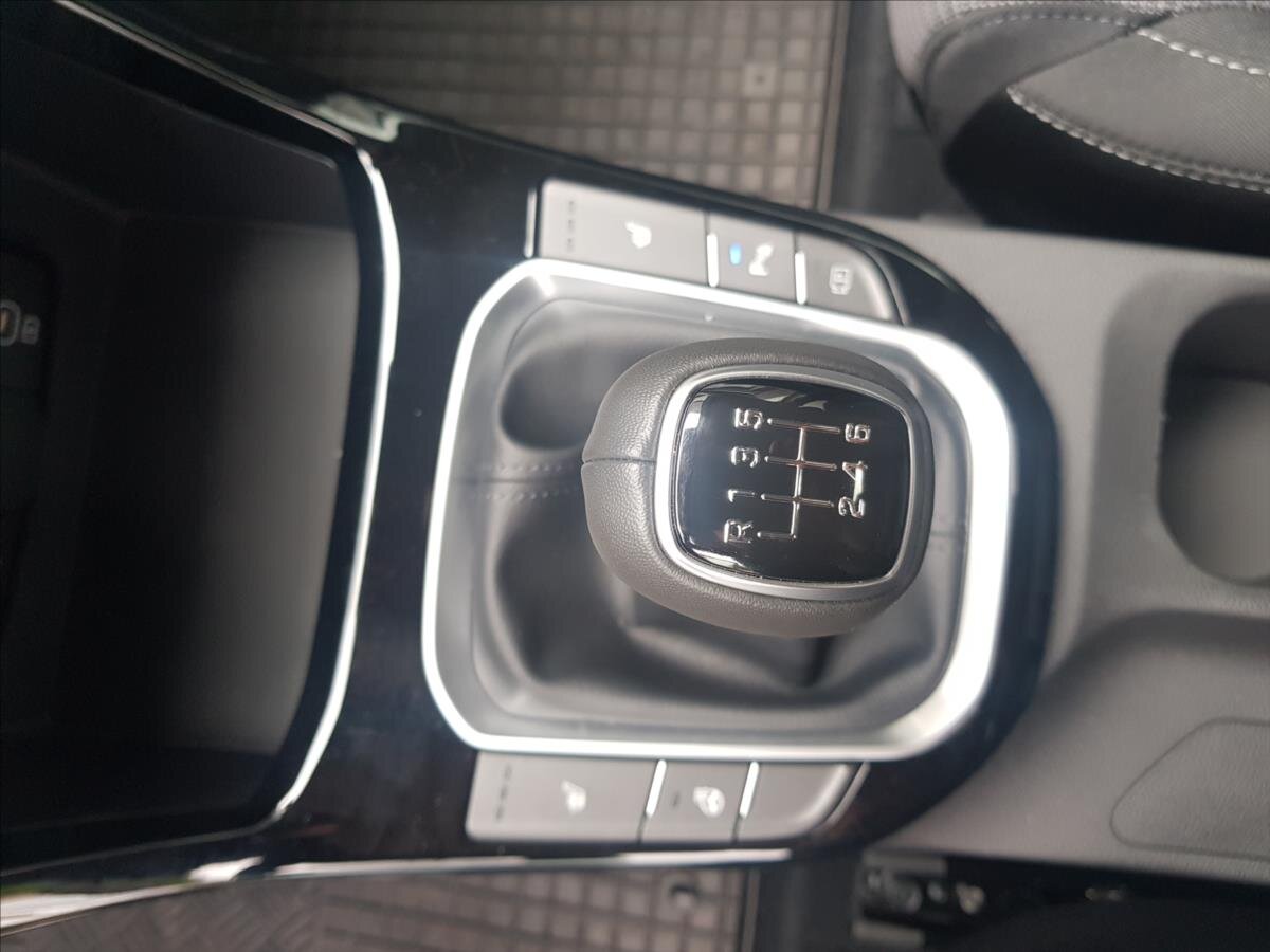 Hyundai i30 Hatchback 1,5 l 70 kw