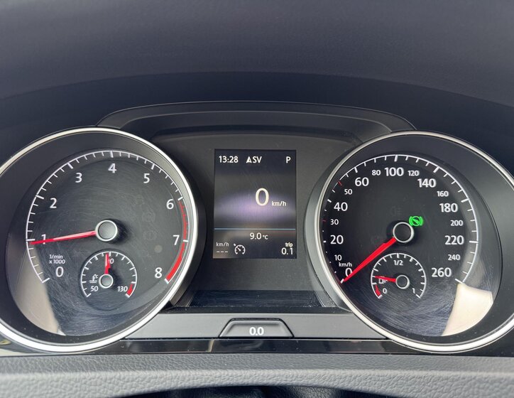 Volkswagen Golf Kombi 1,5 l 110 kw