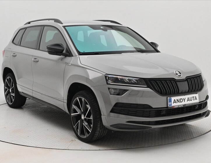 Škoda Karoq SUV 1,5 l 110 kw