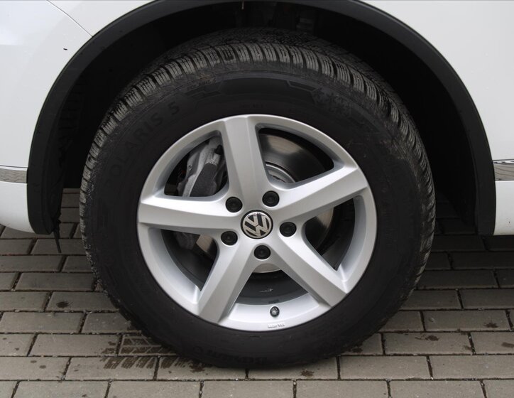 Volkswagen Touareg SUV 3,0 l 193 kw