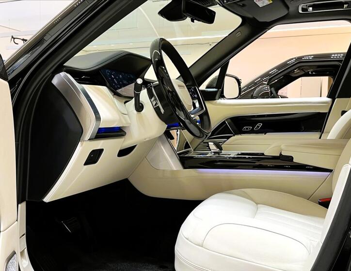 Land Rover Range Rover 11