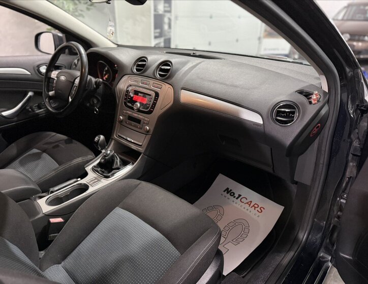 Ford Mondeo Kombi 2,0 l 85 kw