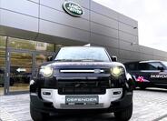 Land Rover Defender 11
