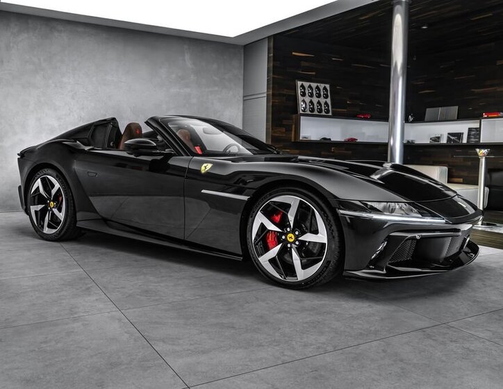 Ferrari Ostatní Kabriolet 6,5 l 607 kw