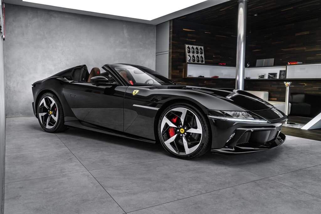 Ferrari Ostatní Kabriolet 6,5 l 607 kw