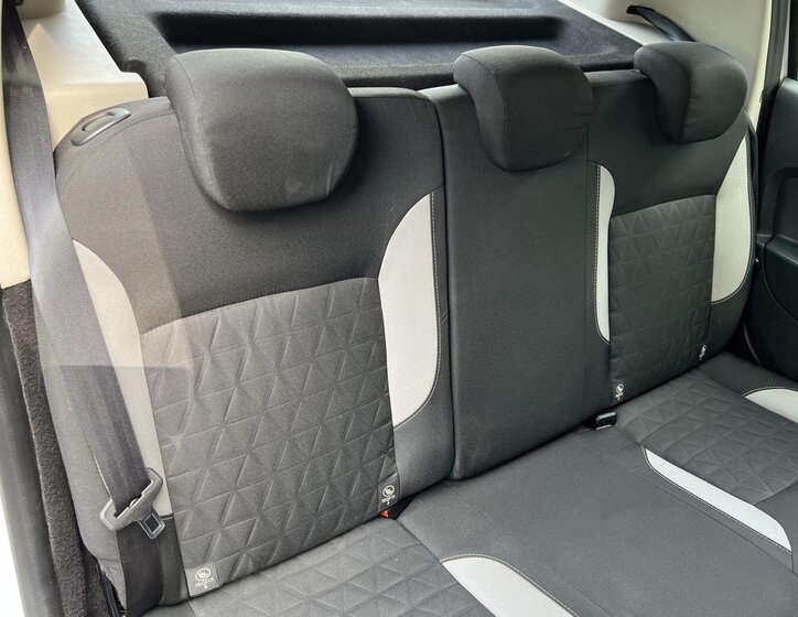 Dacia Sandero Hatchback 1,5 l 66 kw