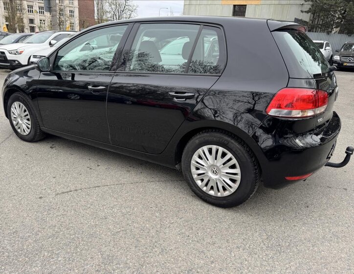 Volkswagen Golf Hatchback 1,6 l 77 kw