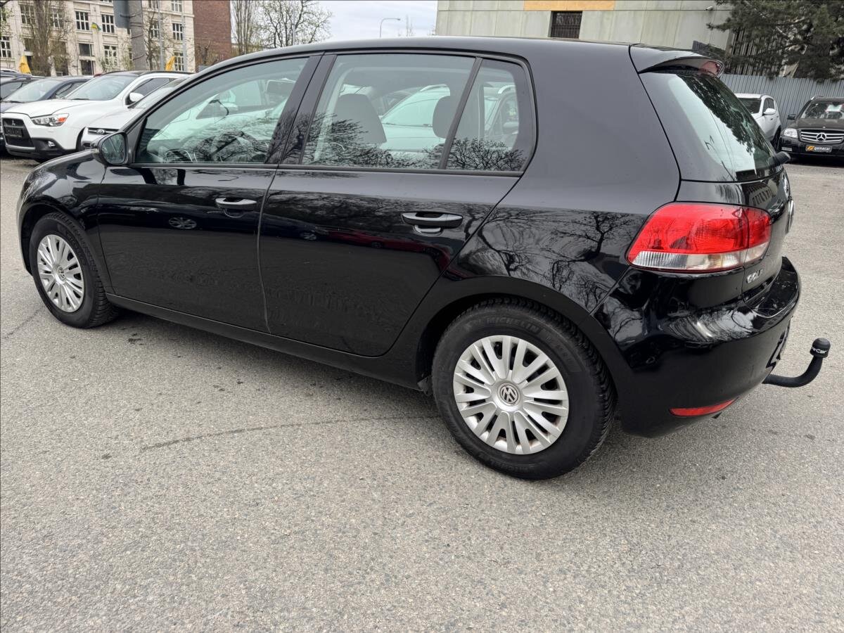 Volkswagen Golf Hatchback 1,6 l 77 kw