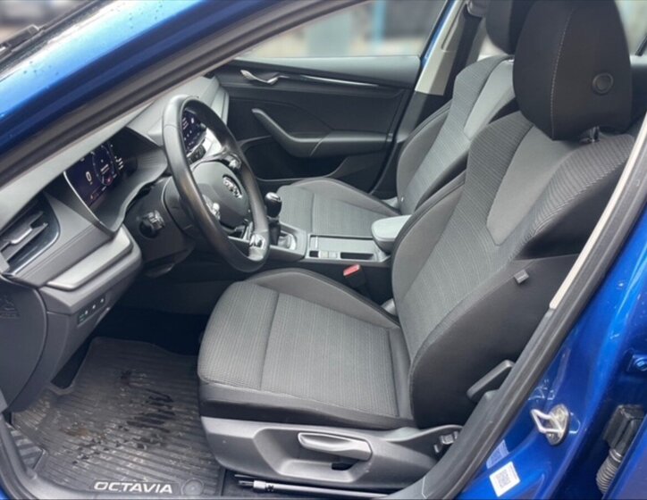 Škoda Octavia Kombi 2,0 l 85 kw