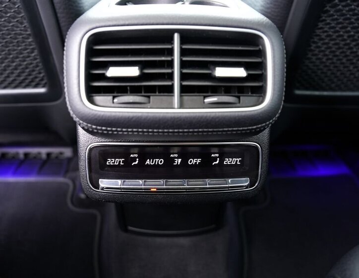 Mercedes-Benz GLS 38