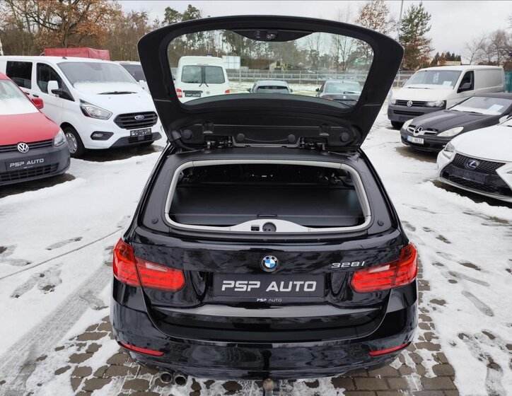 BMW Řada 3 Kombi 2,0 l 180 kw