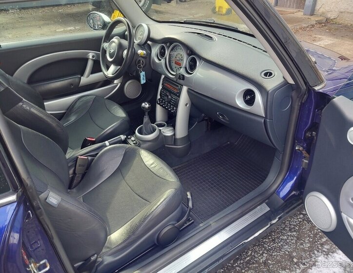 Mini Cooper Hatchback 0,0 85 kw