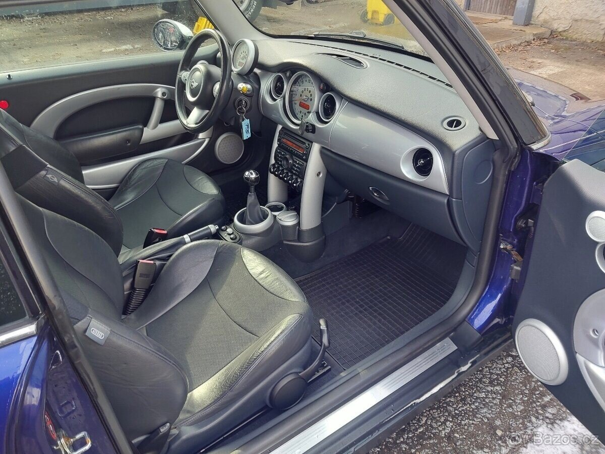 Mini Cooper Hatchback 0,0 85 kw