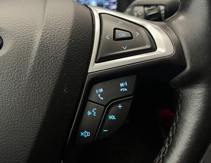 Ford S-MAX MPV 2,5 l 140 kw