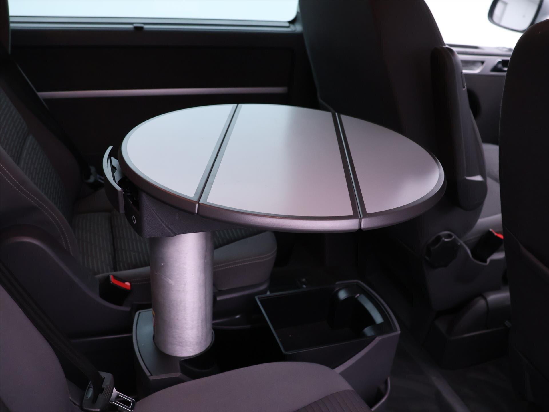 Volkswagen Multivan Kombi 2,0 l 103 kw