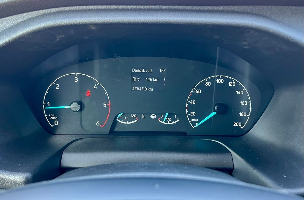 Ford Transit Skříň 2,0 l 96 kw