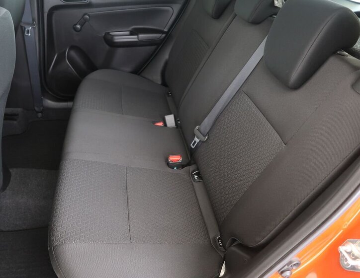 Suzuki Swift Hatchback 1,2 l 61 kw