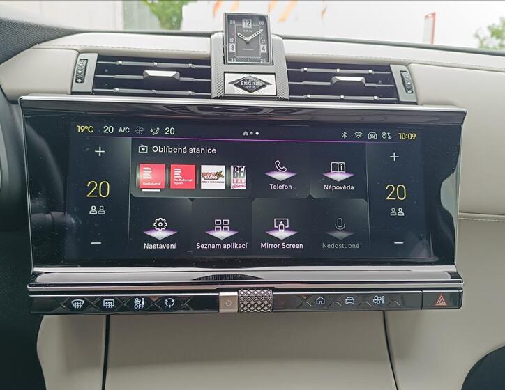 DS Automobiles DS7 Crossback 14