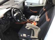 Ford Kuga SUV / Terénní 2,0 l 120 kw